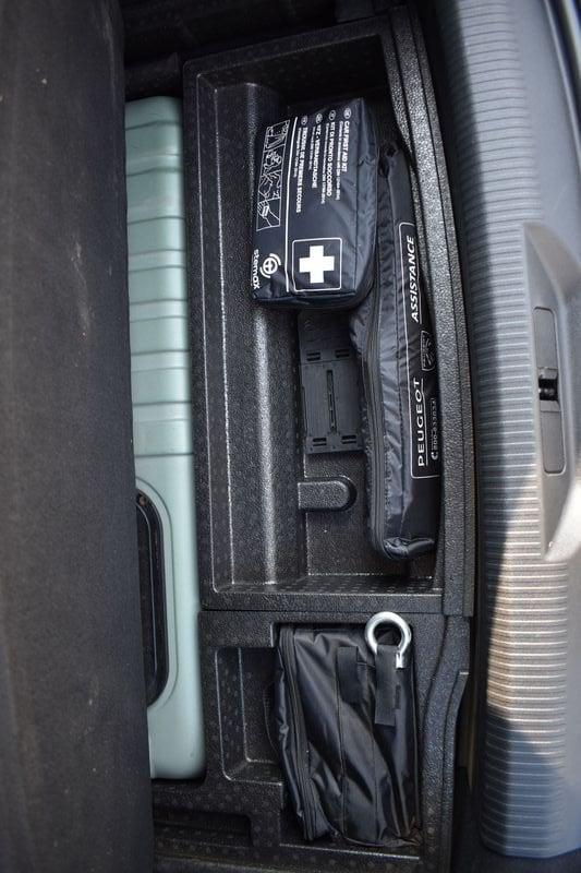 Peugeot 308 308 Hybrid 136 e-DCS6 Allure