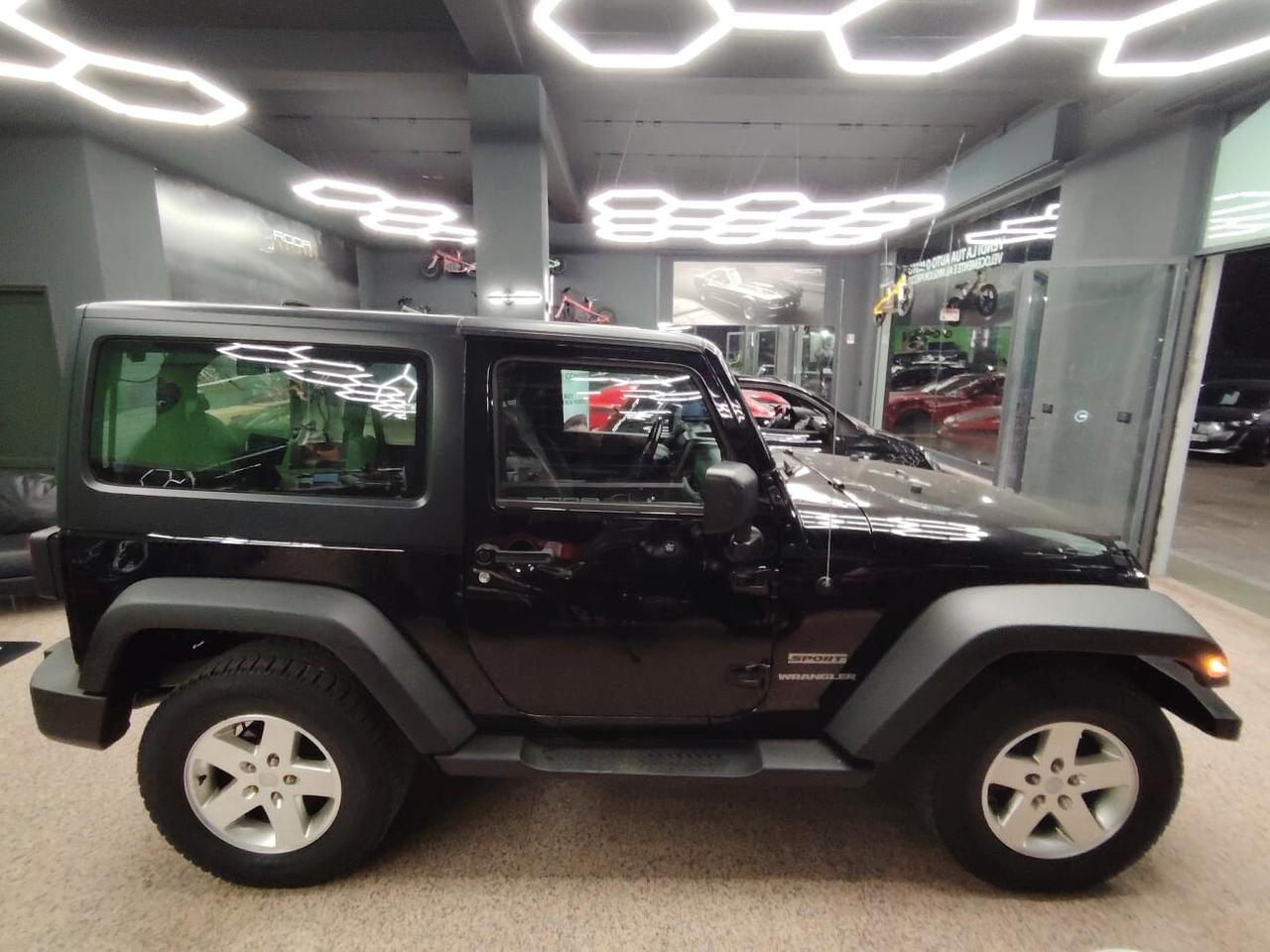 Jeep Wrangler 2.8 CRD DPF Sport