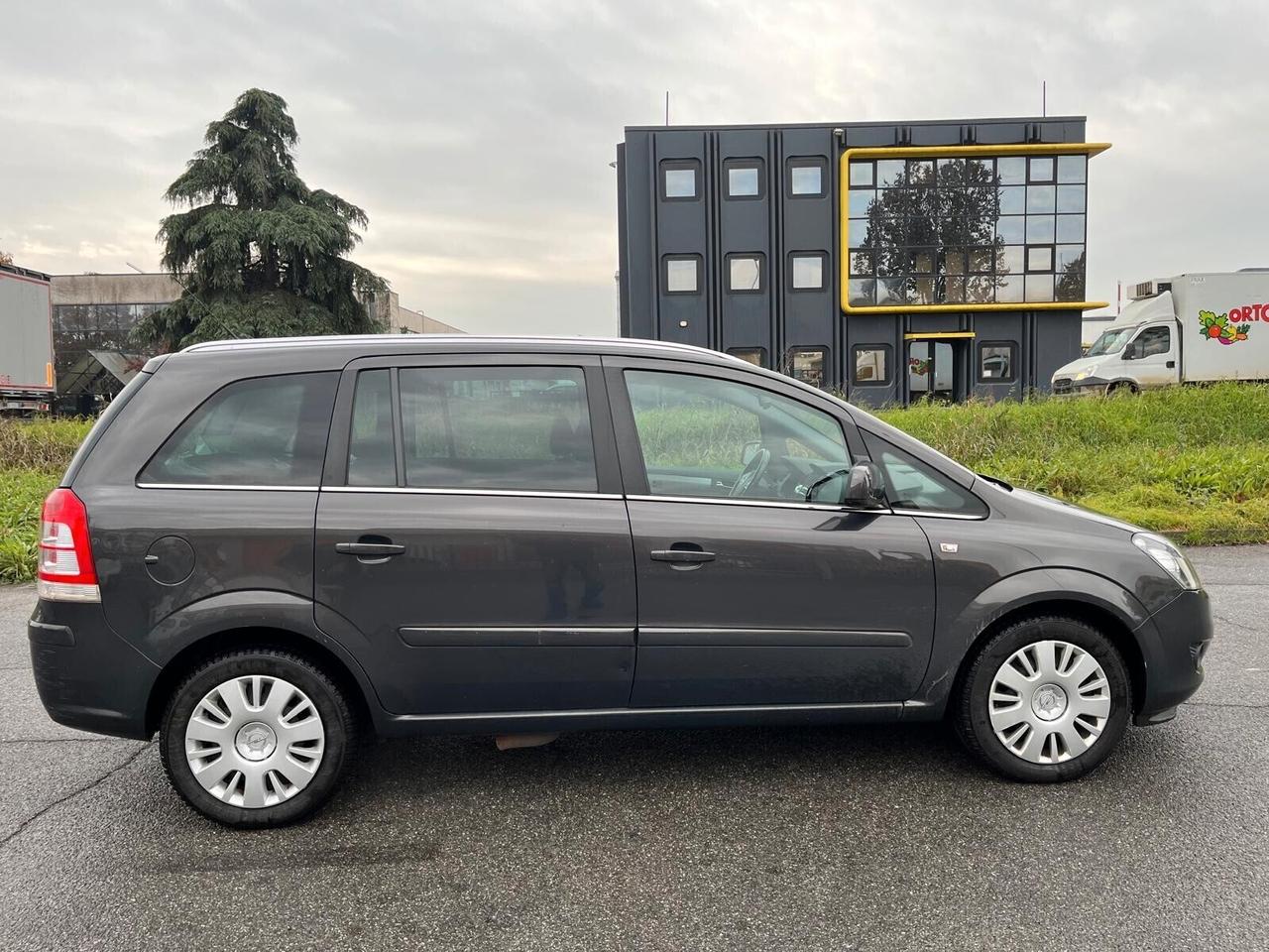 Opel Zafira 1.6 16V 150CV