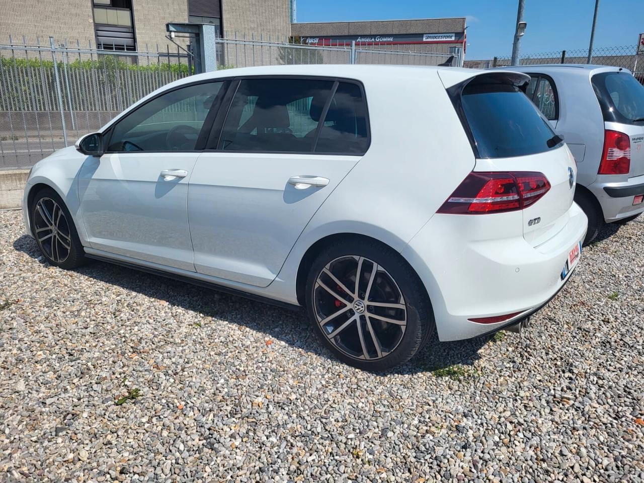 Volkswagen Golf GTD 2.0 TDI DSG 5p. BlueMotion Technology