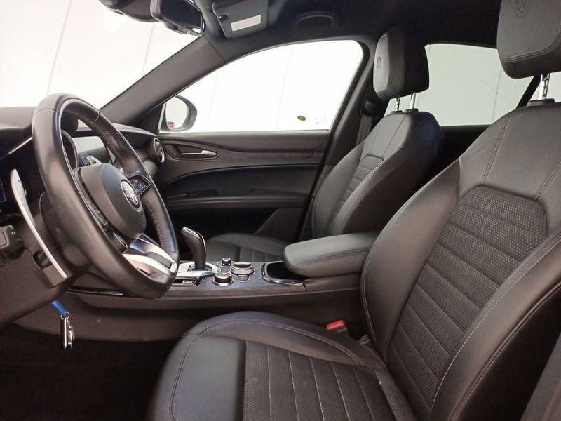 Alfa Romeo Stelvio 2023 2.2 t Sprint rwd 160cv auto