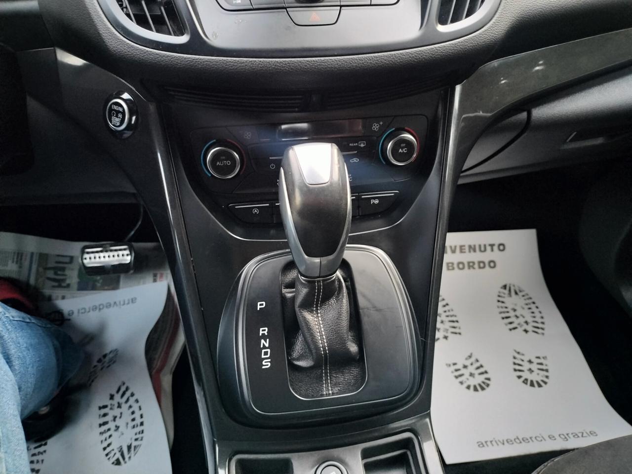 Ford Kuga 2.0 TDCI 150 CV S&S 4WD Powershift ST-Line