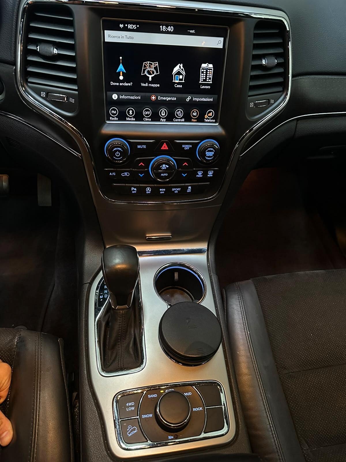 Jeep Grand Cherokee 3.0 V6 CRD 250 Multijet II Night Eagle