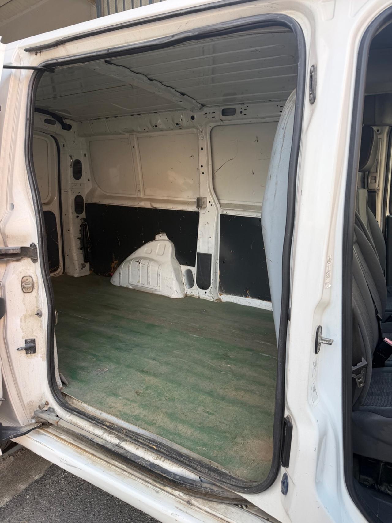 Citroen Jumpy 2.0 HDi/136 PASSO LUNGO