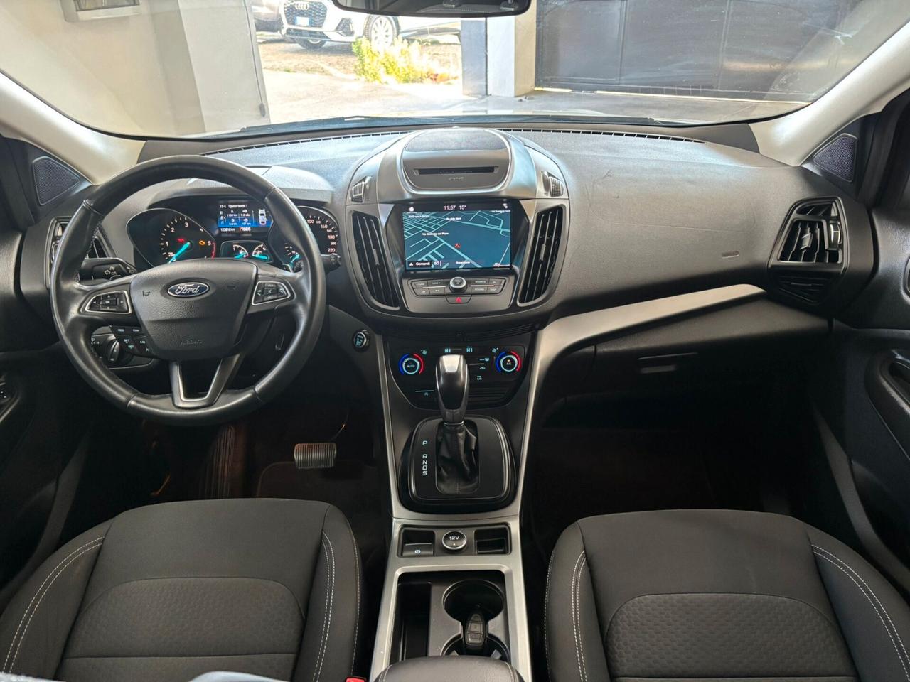 Ford Kuga 1.5 TDCI 120 CV S&S 2WD Powershift Business