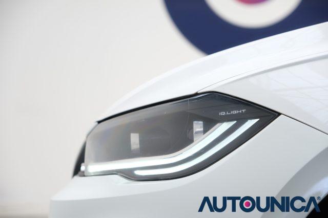 VOLKSWAGEN Polo 1.0 TSI DSG R-LINE AUTOMATICA NEOPATENTATI