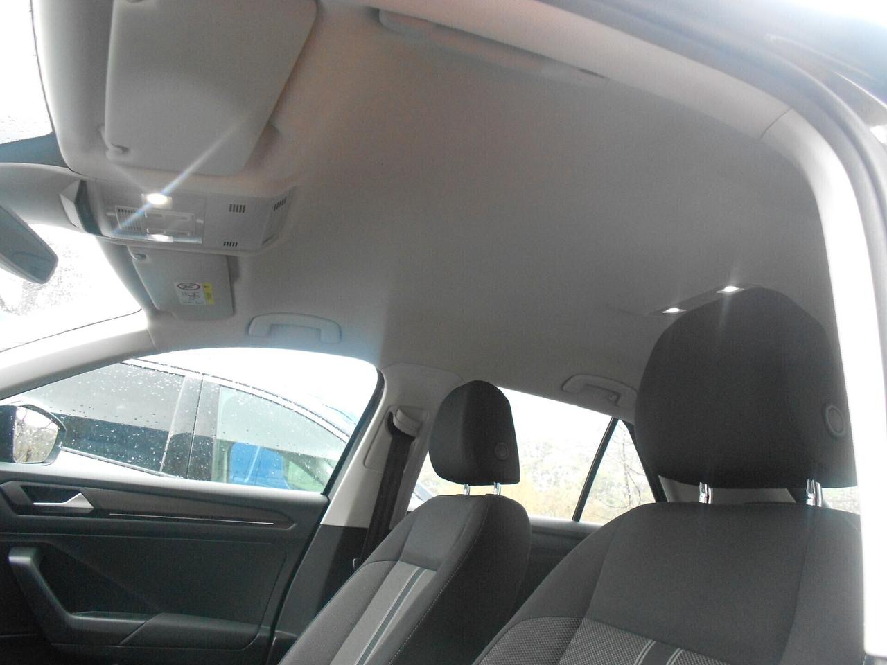 T-ROC 2.0TDI(BI-COLOR,DSG-NAVI)E6D-TEMP,150cv