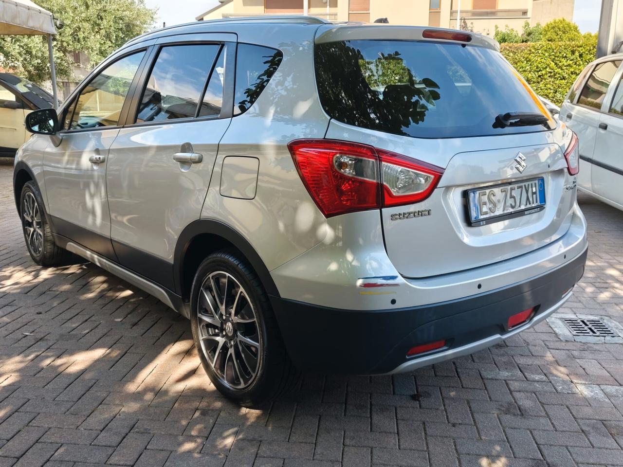 Suzuki SX4 S-Cross 1.5 16V Outdoor Line GL