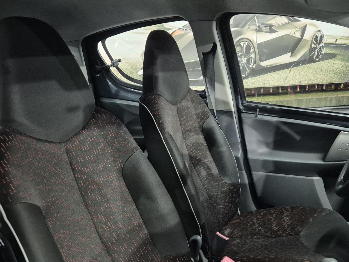 PEUGEOT - 107 - 5p. Plaisir 2Tronic