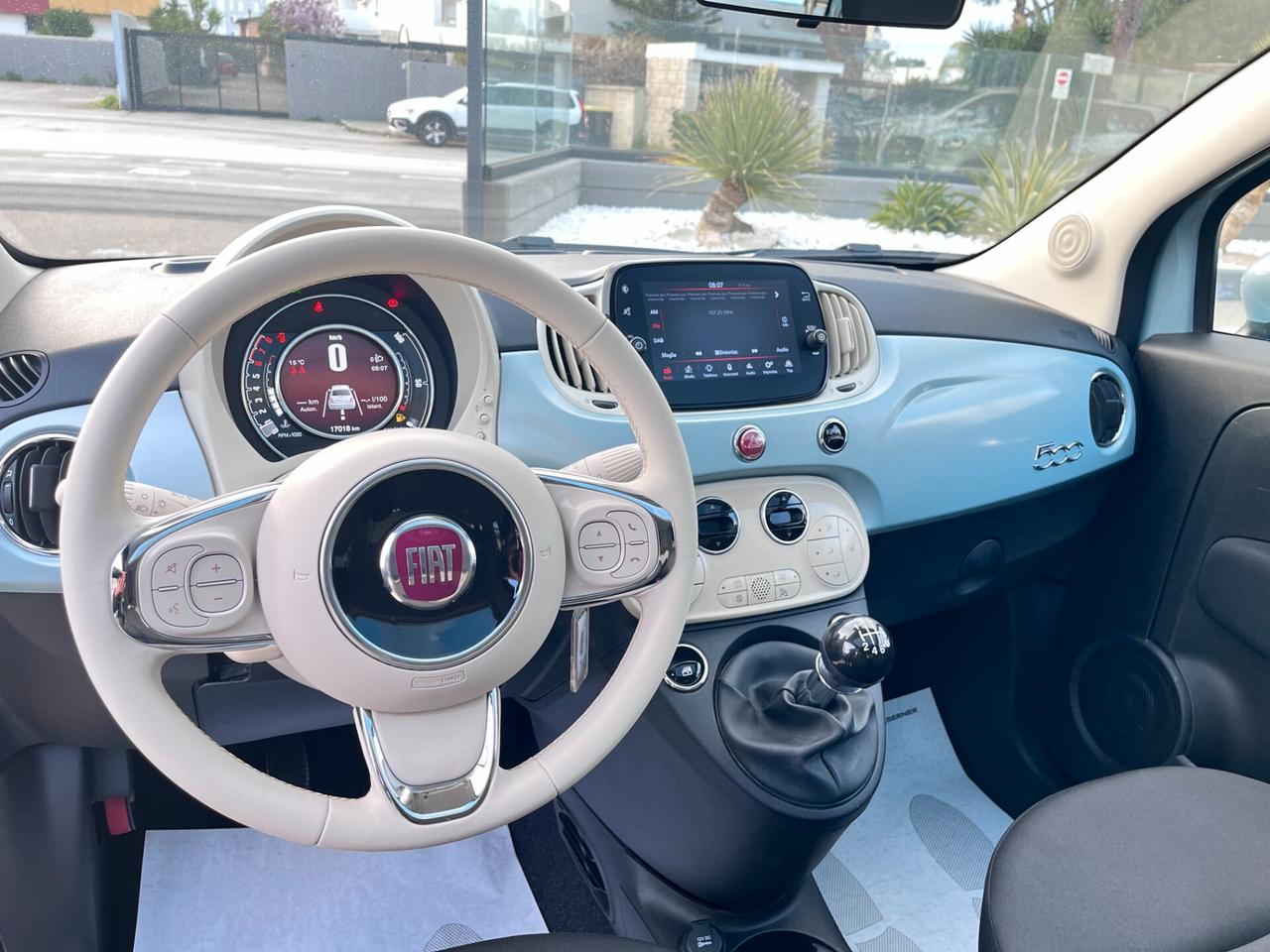 Fiat 500 1.0 Hybrid Dolcevita