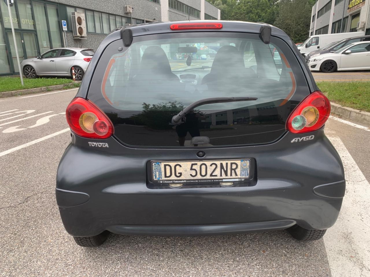 Toyota Aygo 1.0 12V VVT-i 3 porte adatta per i neopatentati