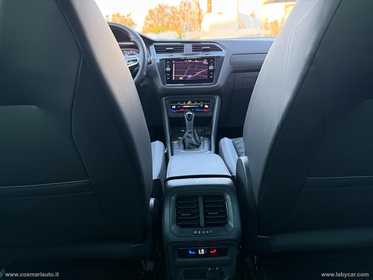 VOLKSWAGEN Tiguan 2.0 TDI 150CV DSG R-Line 2023 LUCI AMBIENTE