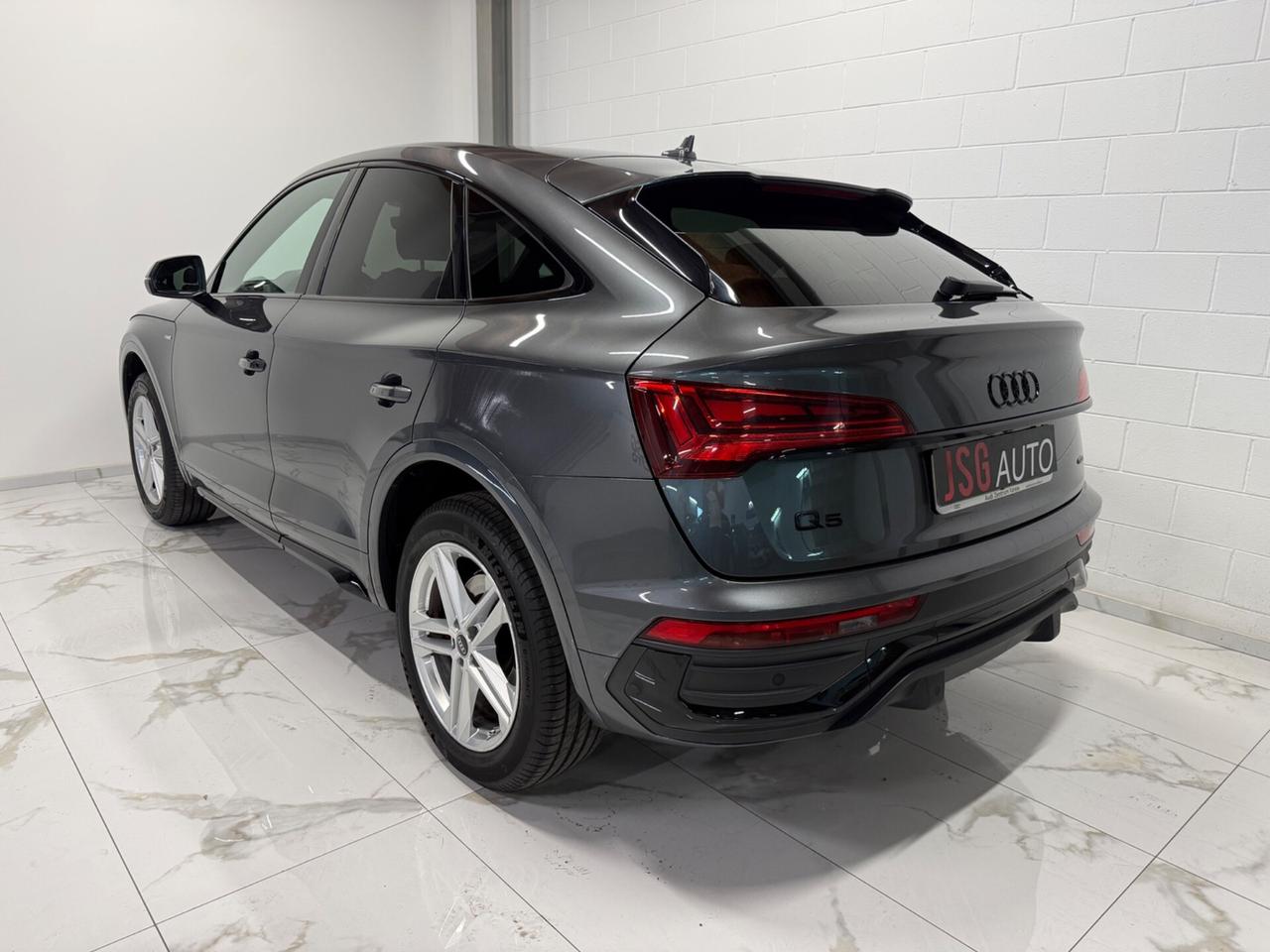 Audi Q5 40 TDI 204 CV quattro S tronic line plus