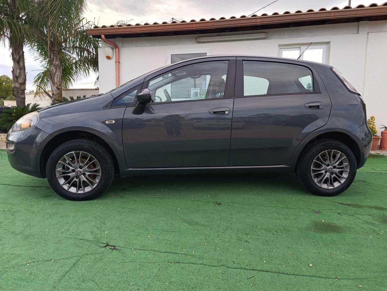 Fiat Punto 1.4 8V 5 porte Natural Power Easy - 2012