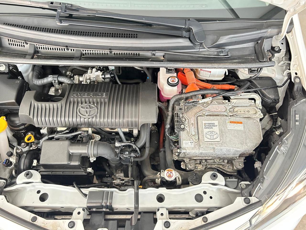 Toyota Yaris 1.5 Hybrid 5 porte Business