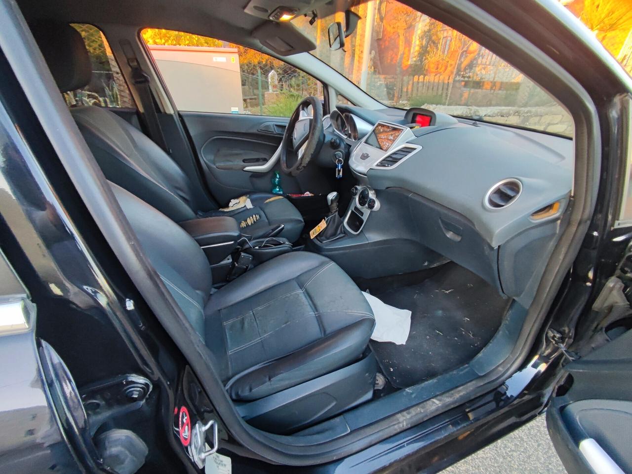 Ford Fiesta 1.4 TDCi 5p. Titanium