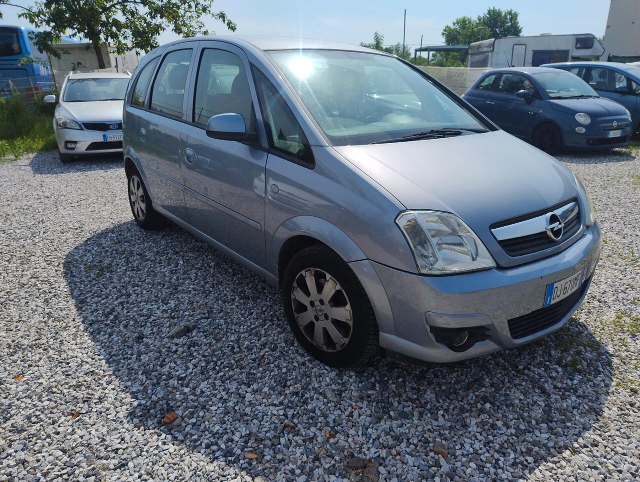 Opel Meriva 1.6 16V Cosmo