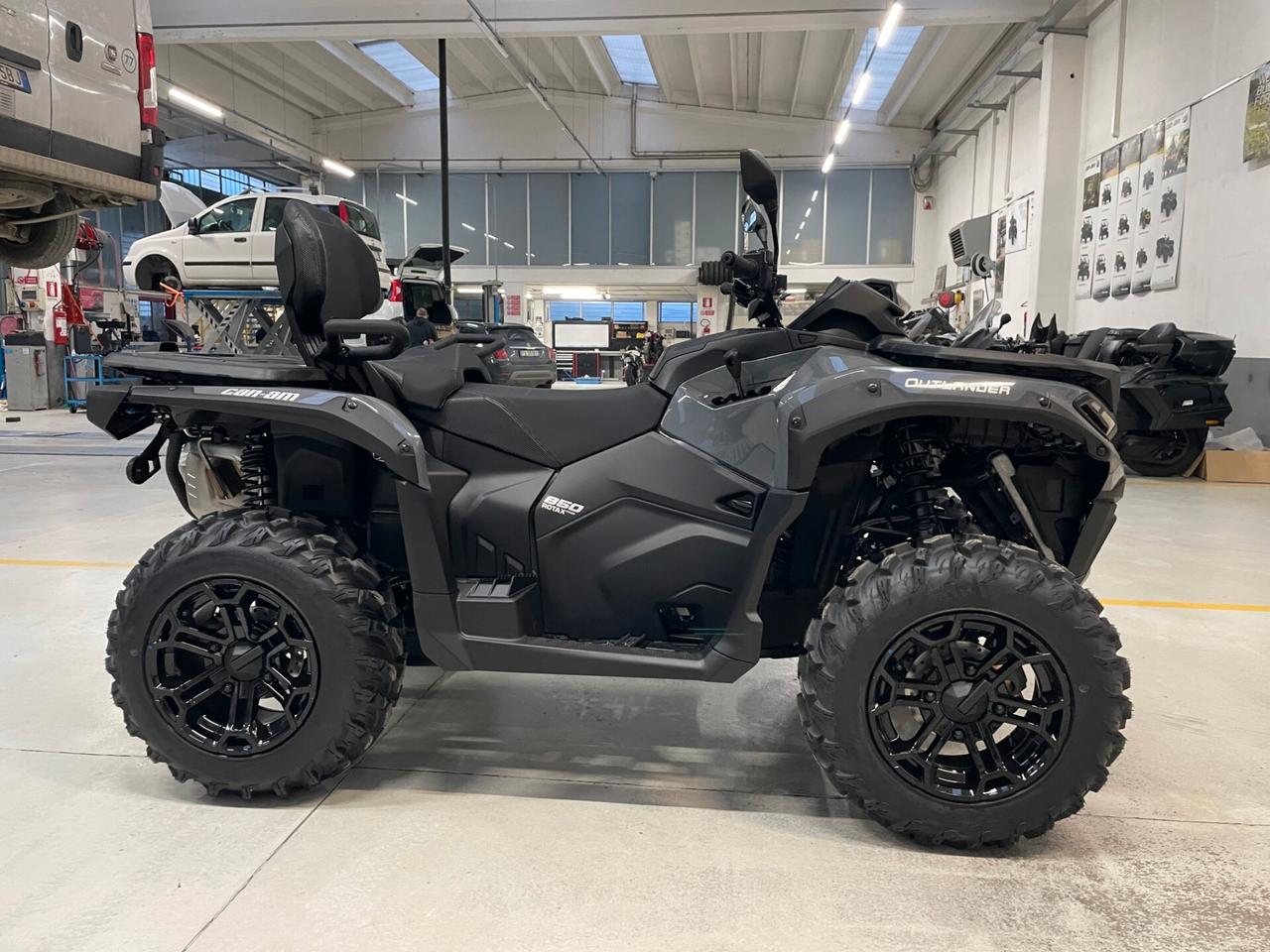 Can Am Outlander MAX DPS T ABS 850