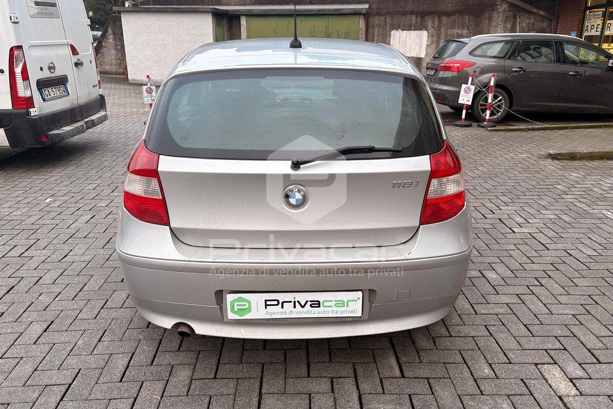 BMW 118i cat 5 porte Eletta