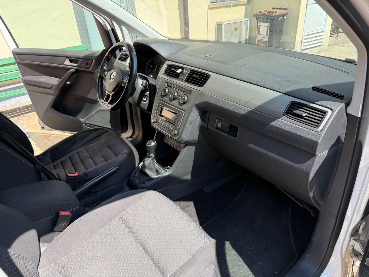 Volkswagen Caddy Trendline 2.0 TDI 102 cv 5 posti #6093