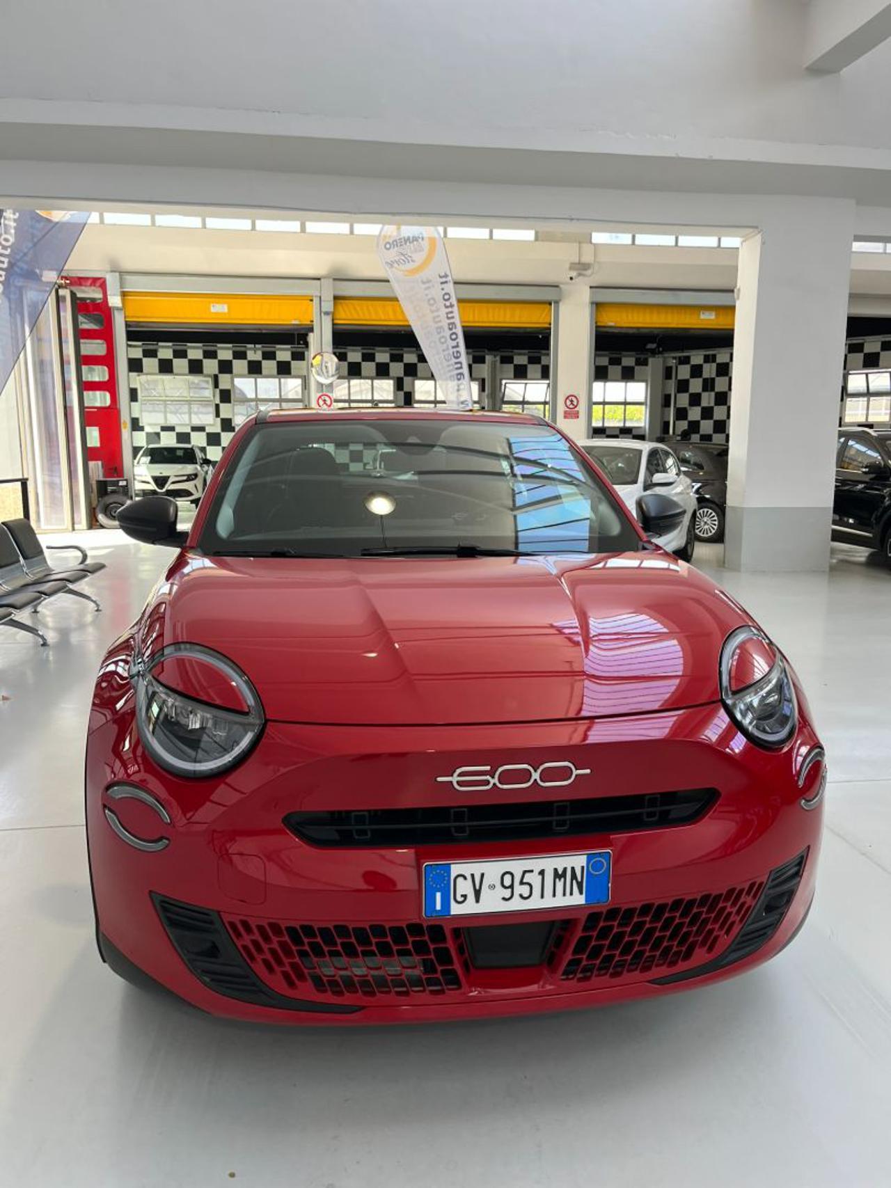 FIAT 600 (2023-->) 600 Hybrid 100 CV DCT MHEV