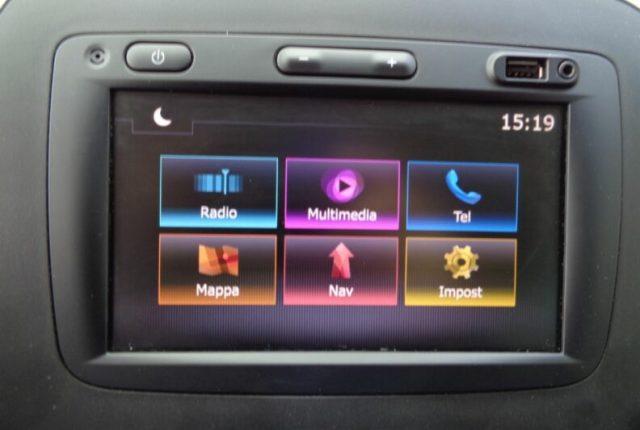 RENAULT Trafic 2000 DCI ZEN 120 CV L2H1 9 POSTI