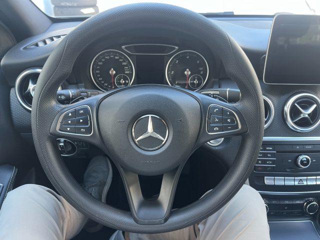 MERCEDES-BENZ A 180 d Automatic Sport AUTO PER NEOPATETANTI