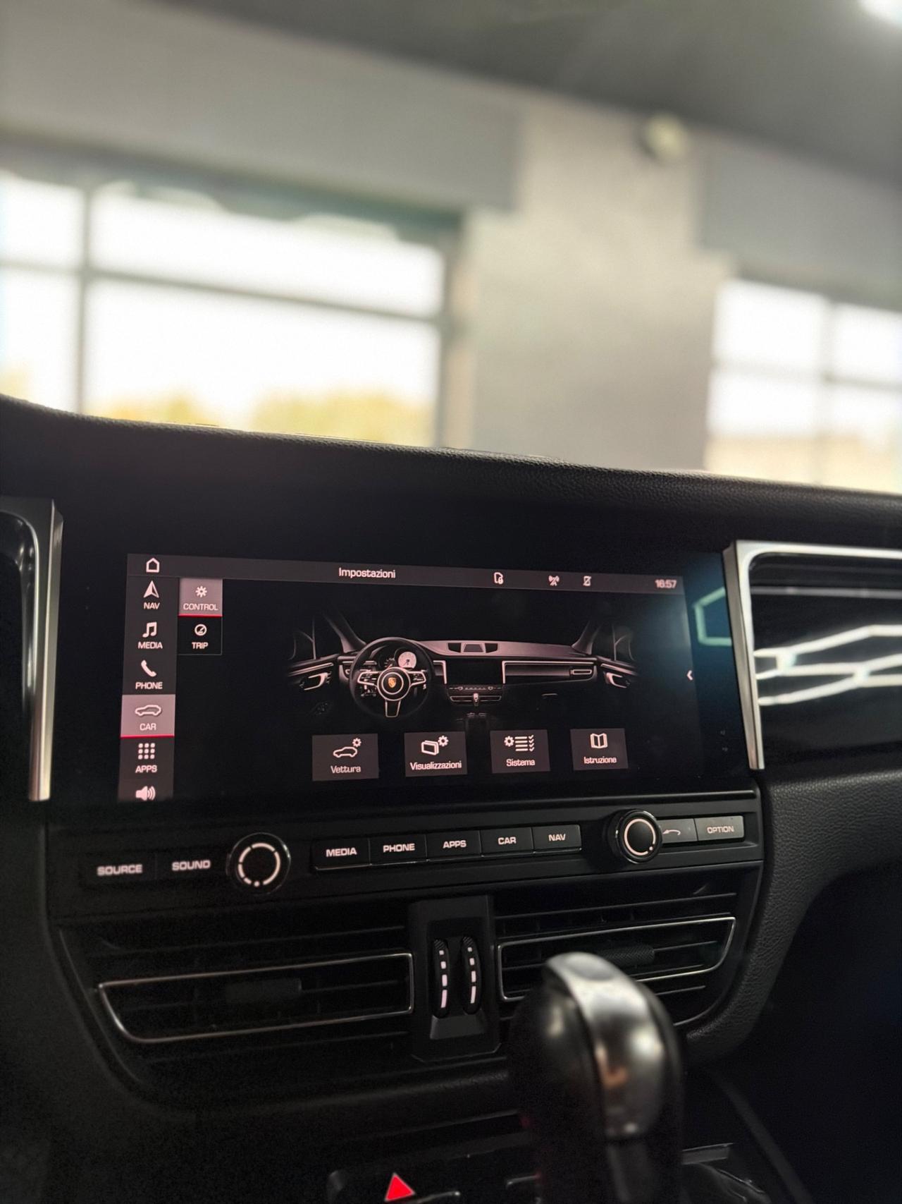 Porsche Macan 2.0 BENZ 250cv NO SUPERBOLLO