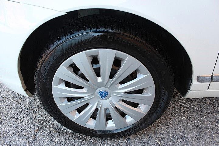 Lancia Ypsilon 1.3 MJT New Oro ESTETICA DA ESPOSIZIONE 5POSTI CLIMA CD USB AUX IN PNEUMATICI ALL SEASON