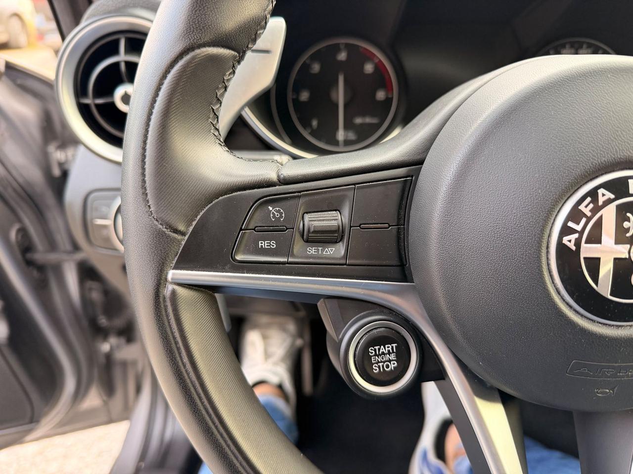 Alfa Romeo Giulia Veloce 2.2 Turbo #8037