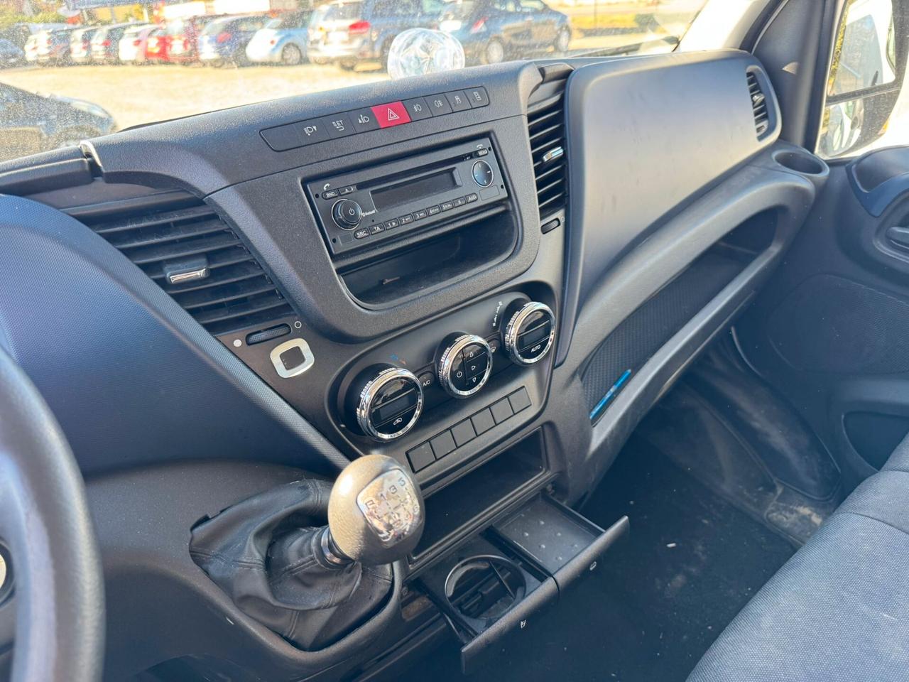 Iveco Daily 35C15 BTor 3.0 HPT PC-RG Cabinato