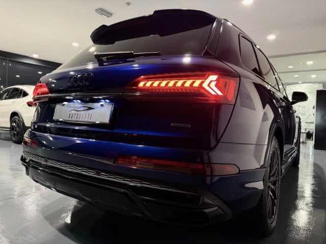 AUDI Q7 50 TDI 286CV 7P S-LINE PLUS+IDENTITY BLACK