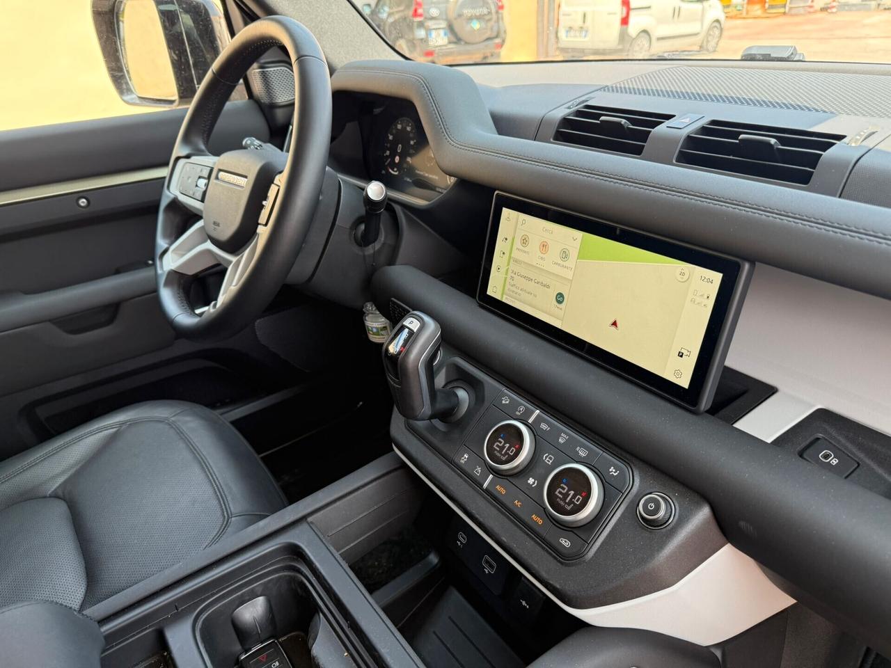Land Rover Defender 110 3.0D I6 200 CV AWD X-DYNAIMIC,N1,IV ESPOSTA
