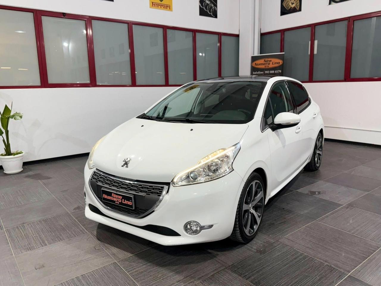 Peugeot 208 1.6 Bluehdi 92cv Allure 2013