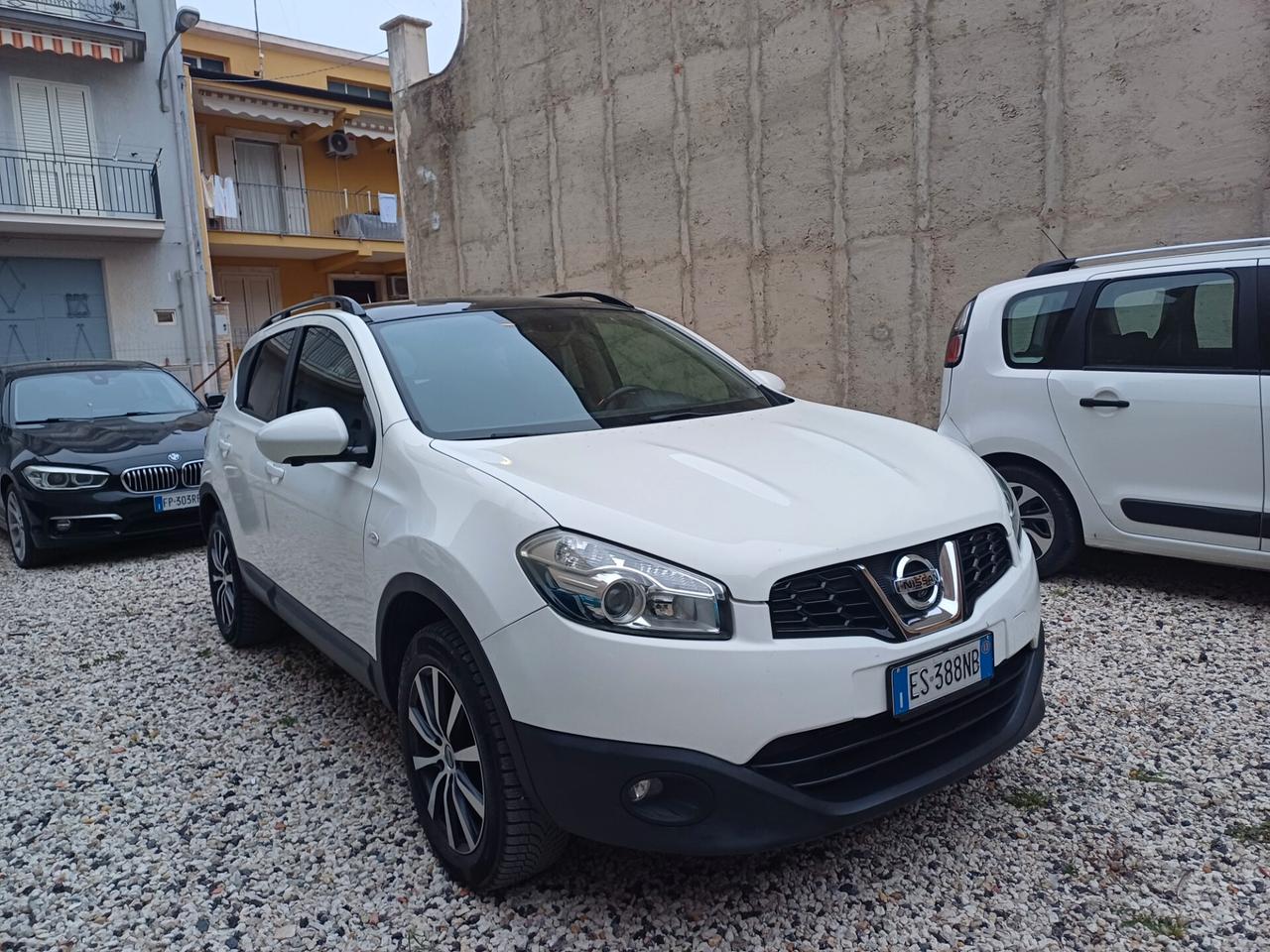 Nissan Qashqai 1.5 dCi DPF Tekna