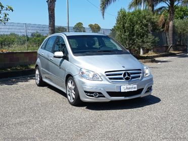 MERCEDES-BENZ B 200 CDI Premium