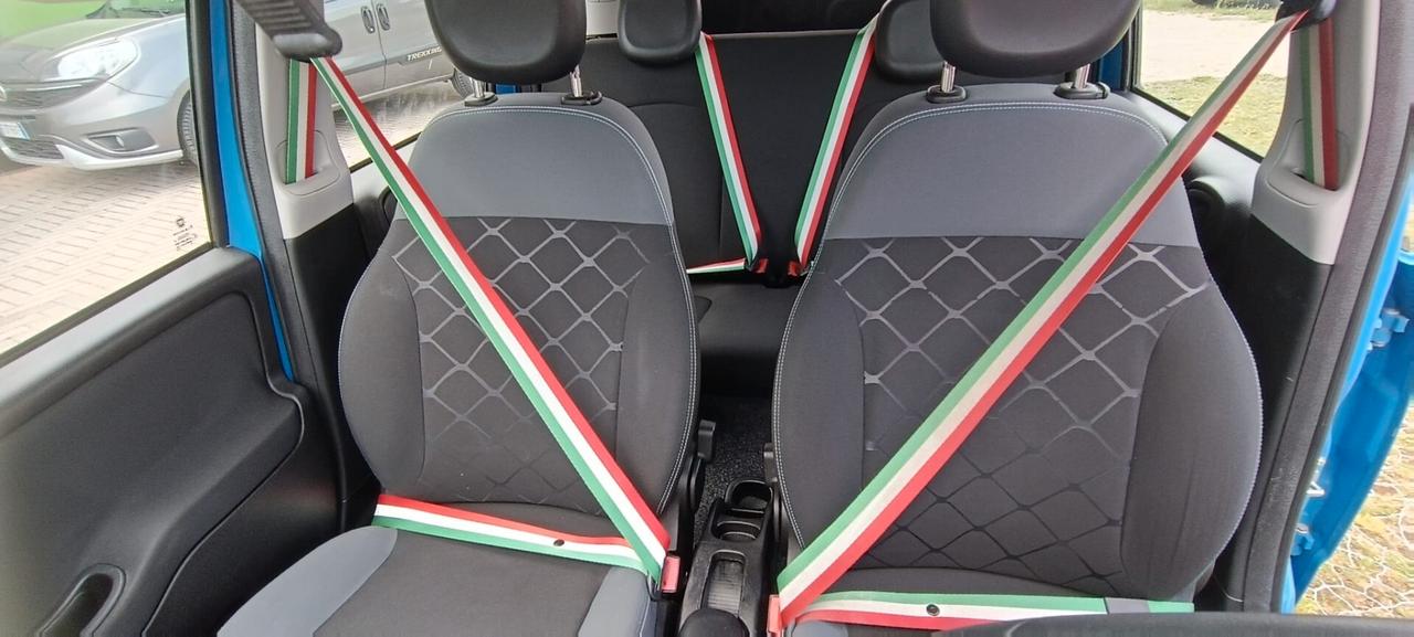 Fiat Panda 1.2 EasyPower Pandazzurri B/GPL