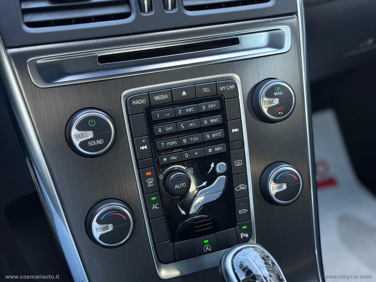 VOLVO XC60 D4 Geartronic Momentum