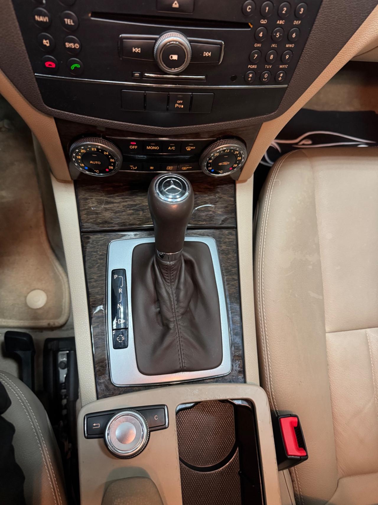 Mercedes-benz C 220 CDI Avantgarde AMG