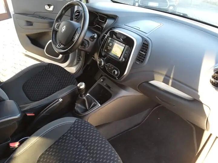 Renault Captur INTENS 17" NAVY RETROCAMERA SEN PARK DOPPI VETRI SCURI CRUISE CONTROL BI-COLORE