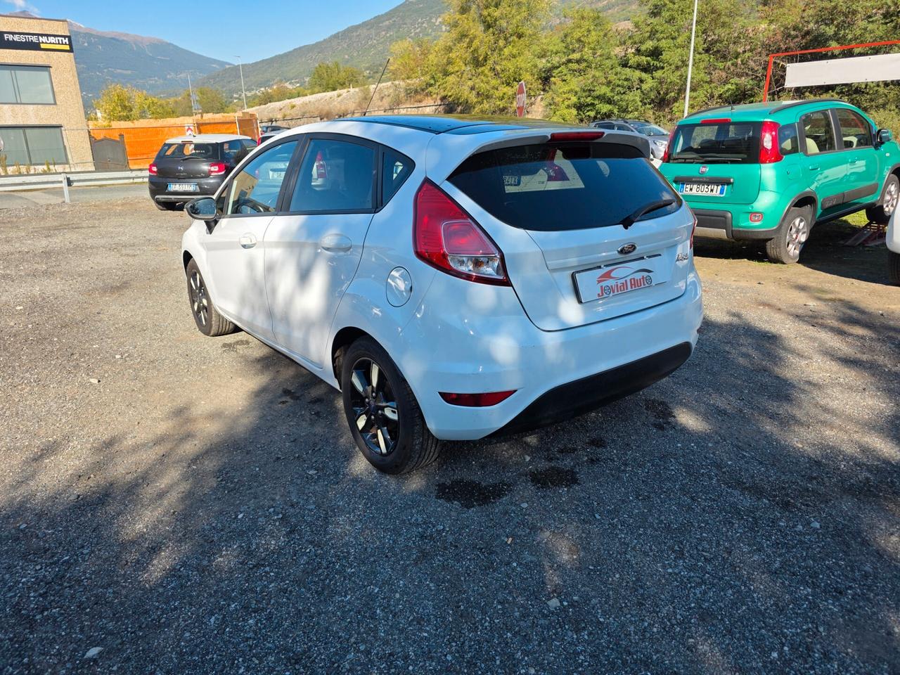 Ford Fiesta 1.5 TDCi Black & White Edition