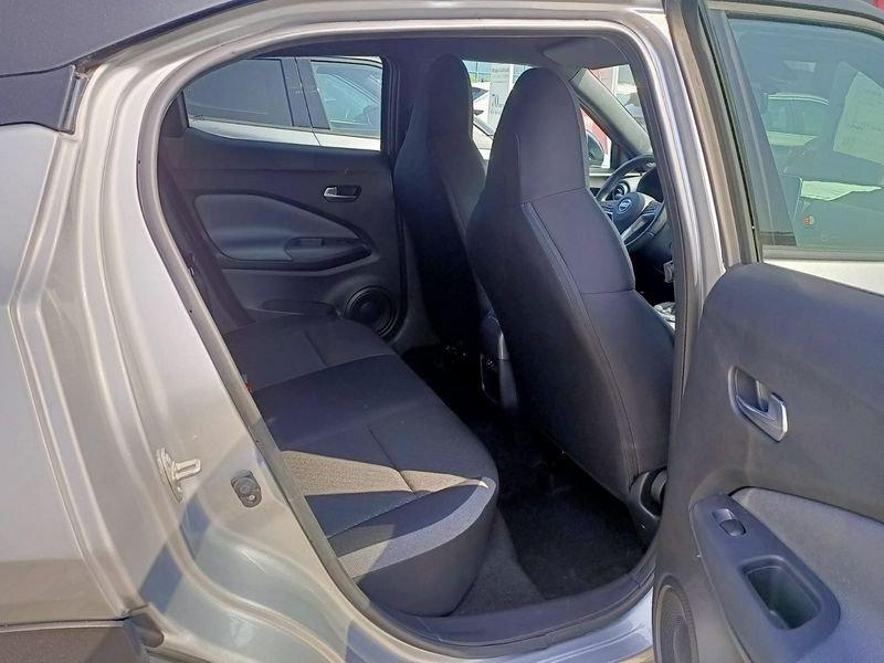 Nissan Juke 1.0 DIG-T 114cv N-Connecta 1.0 dig-t N-Connecta 114cv