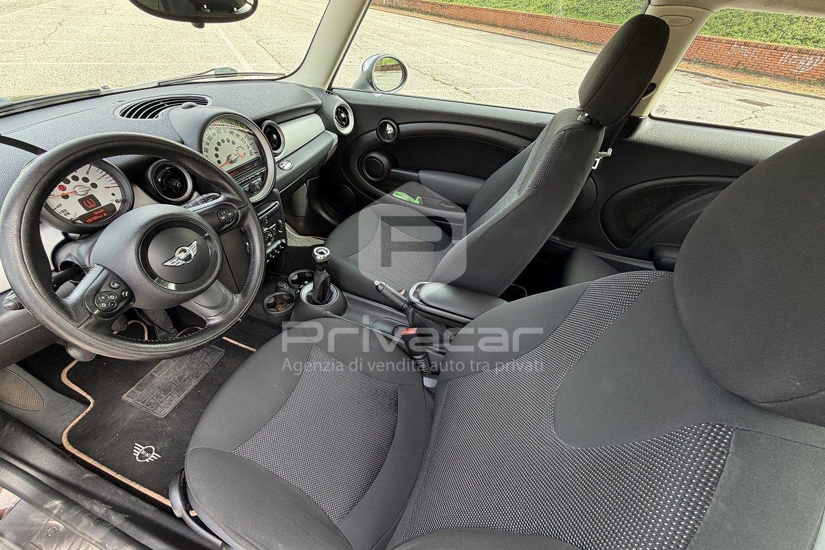 MINI Mini 1.6 16V One (55kW)