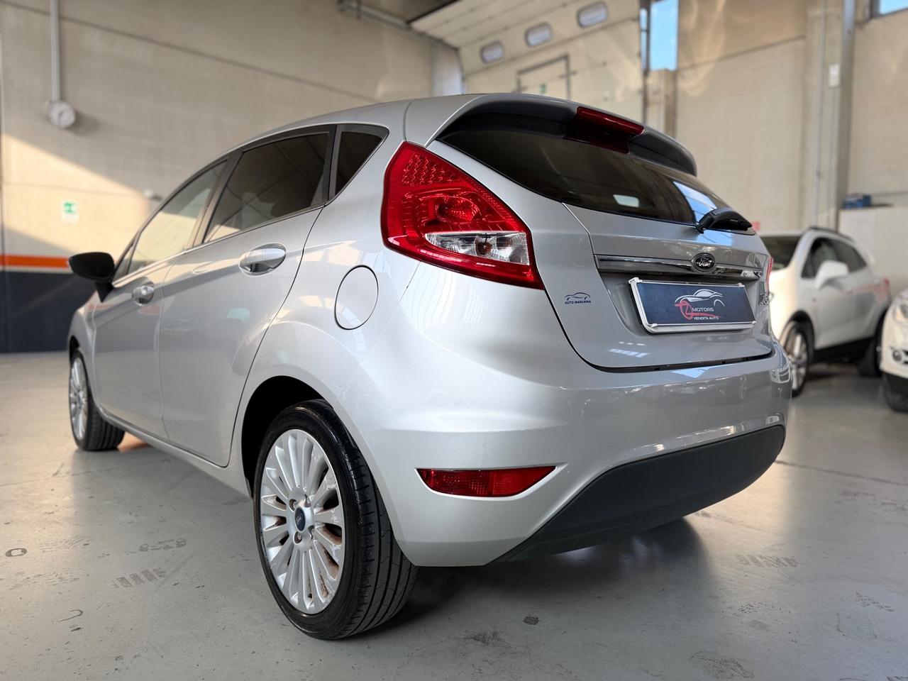 Ford Fiesta 1.2 82 CV 5 porte Titanium NEOPATENTATI
