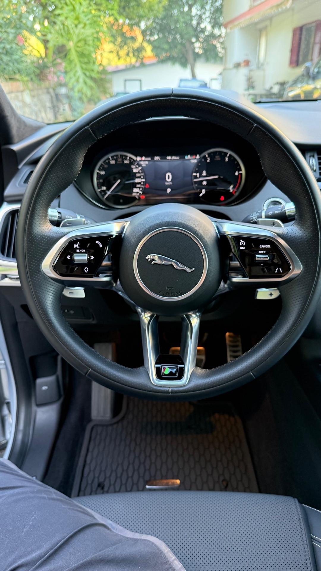 Jaguar E-Pace 2.0D I4 163 CV AWD Auto R-Dynamic S