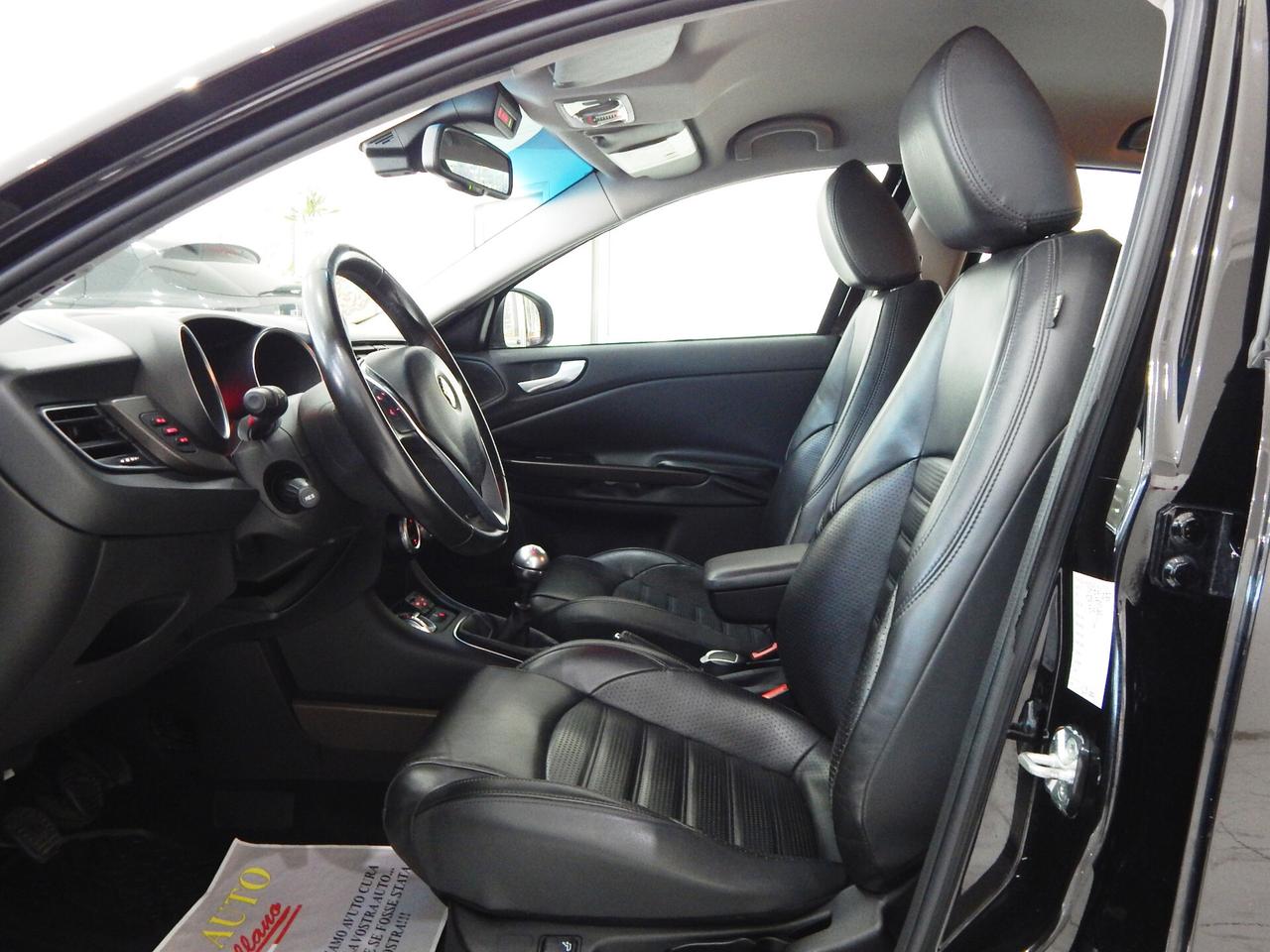 Alfa Romeo Giulietta 1.6 jtdm Distinctive 120cv NAVI-PELLE-PARK-LED