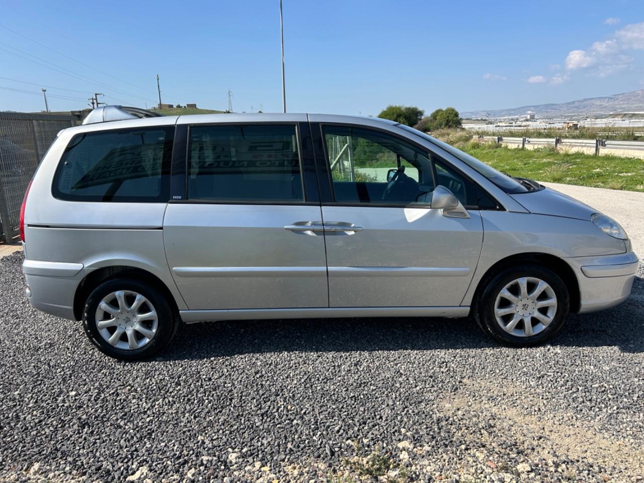 Peugeot 807 2.2 HDi FAP SV