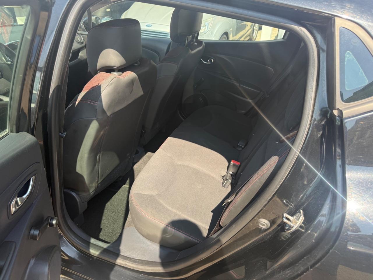 Renault Clio 1.5 dCi 8V 75CV 5 porte Wave