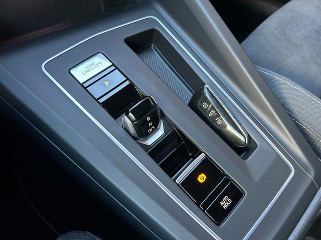 VOLKSWAGEN Golf 1.4 TSI eHYBRID 204 CV DSG Style
