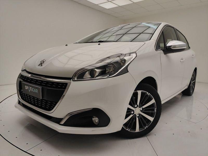 Peugeot 208 I 2015 1.2 puretech Allure 82cv 5p